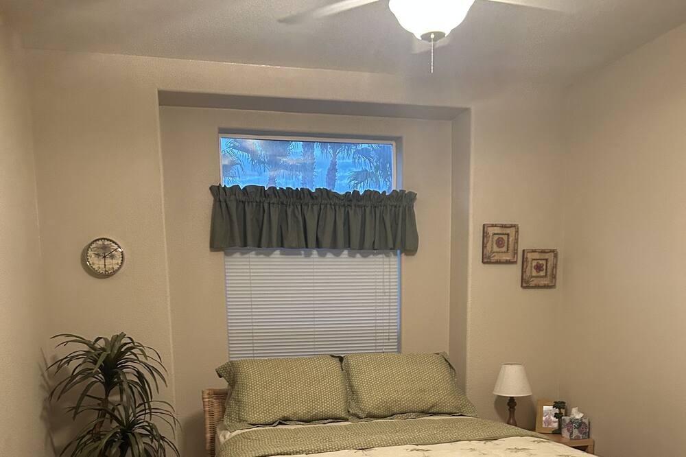 Photo of Bedroom in Mohave Valley