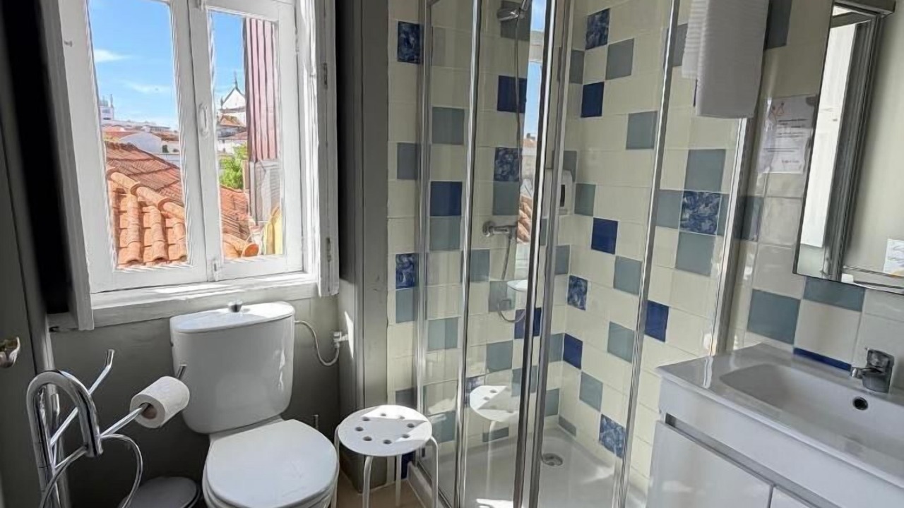 Photo of Bathroom in Aveiro