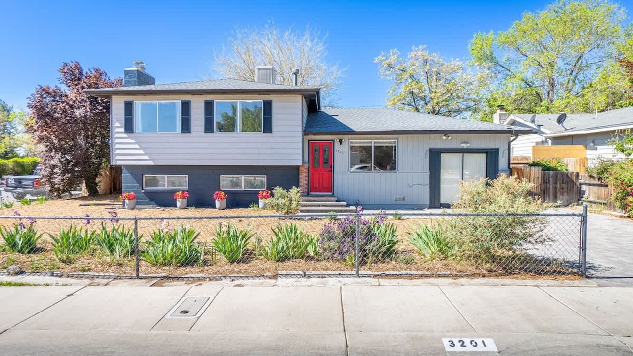 Photo of Others in West University