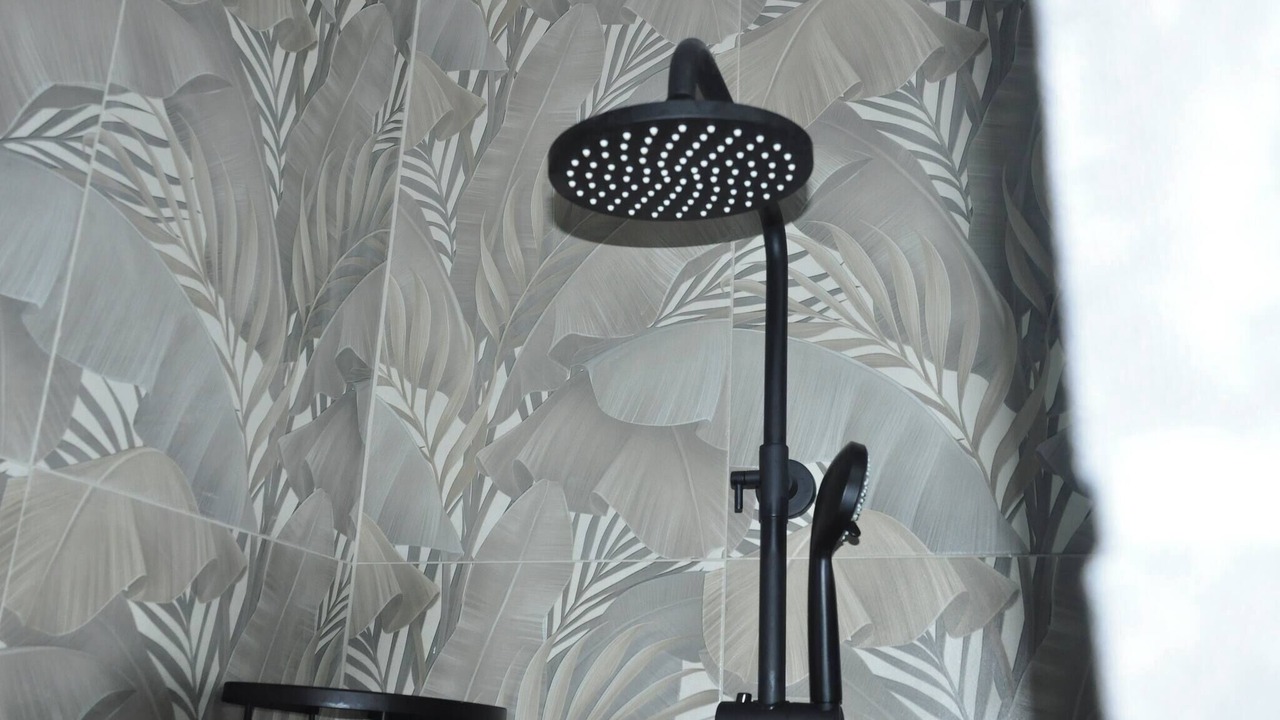 Photo of Bathroom in Pollok Beach
