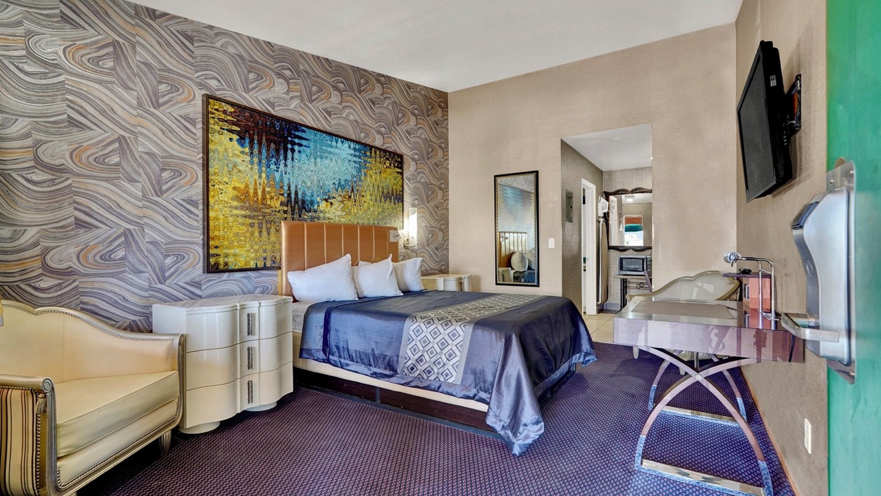 Photo of Bedroom in Sunrise Manor