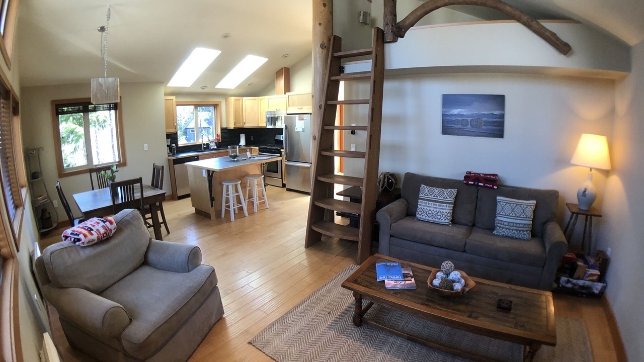 Photo of Others in Tofino