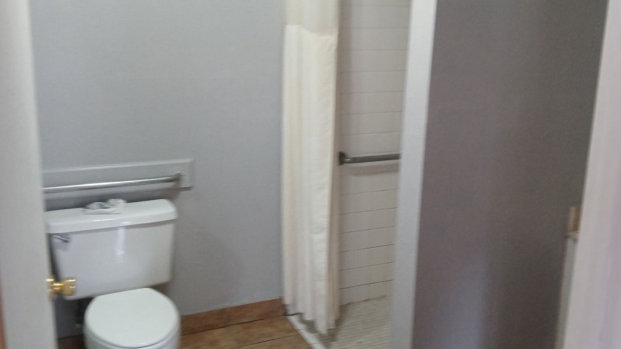 Photo of Bathroom in Coalinga