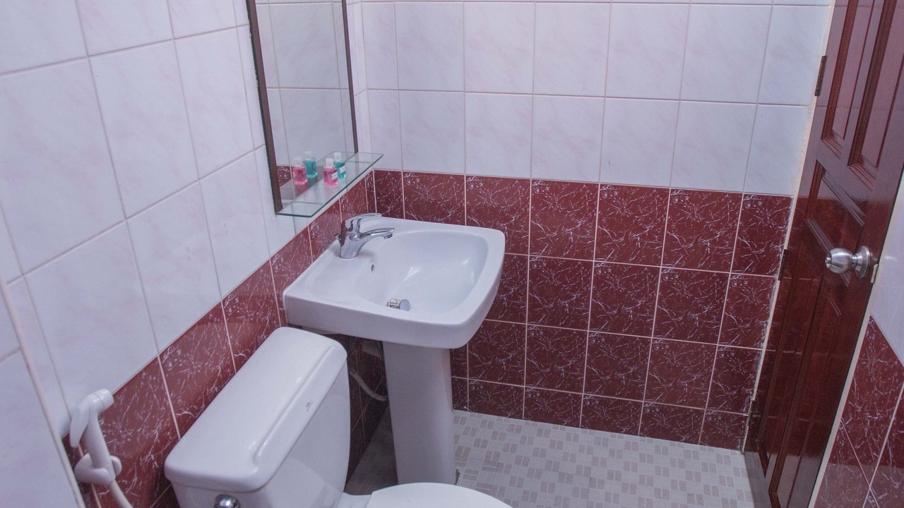 Photo of Bathroom in Male