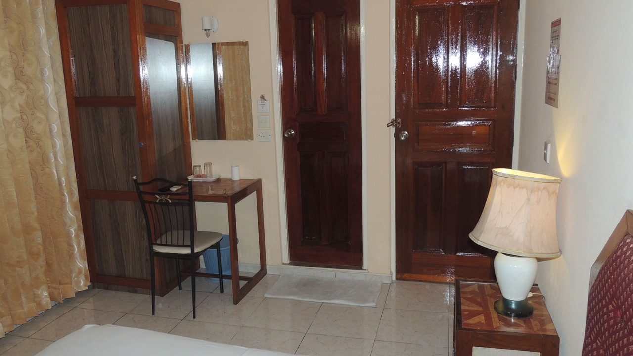 Photo of Bedroom in Male