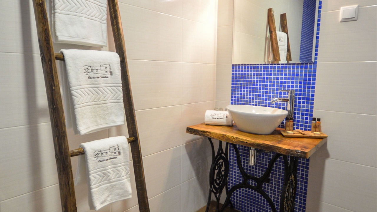 Photo of Bathroom in Penacova