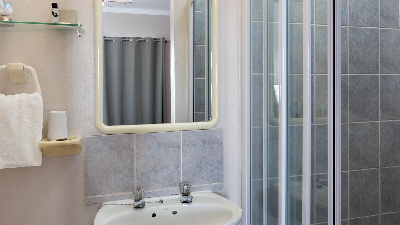 Photo of Bathroom in Wavecrest