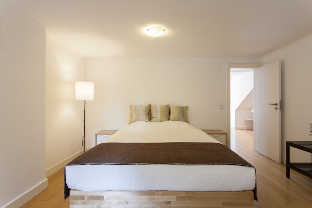 Photo of Bedroom in Baixa