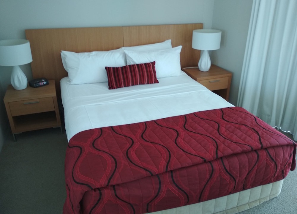 Photo of Bedroom in Main Beach