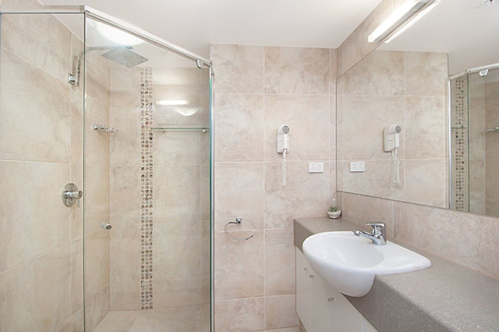 Photo of Bathroom in Main Beach