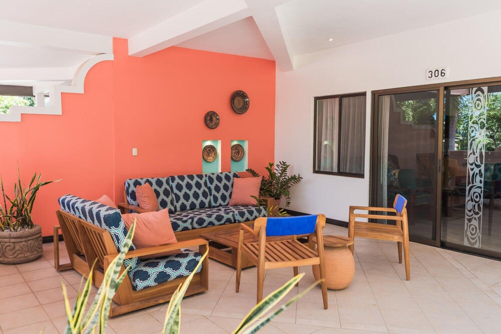 Photo of Livingroom in Potrero