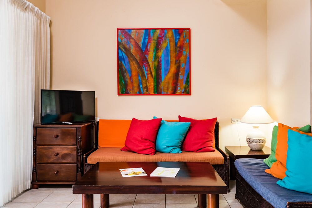 Photo of Livingroom in Potrero
