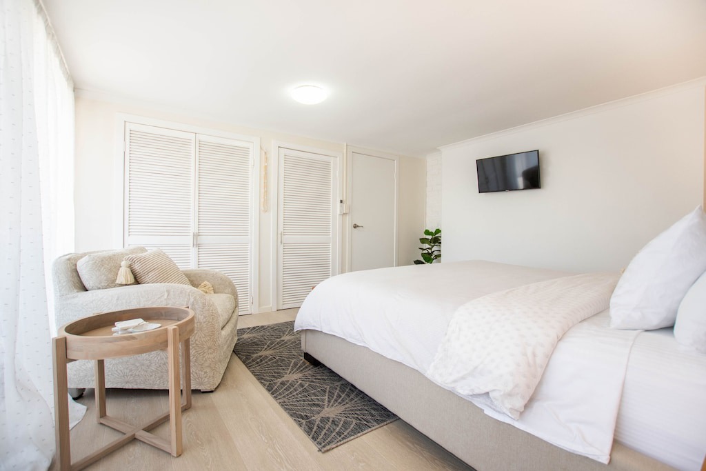 Photo of Bedroom in Burleigh Waters