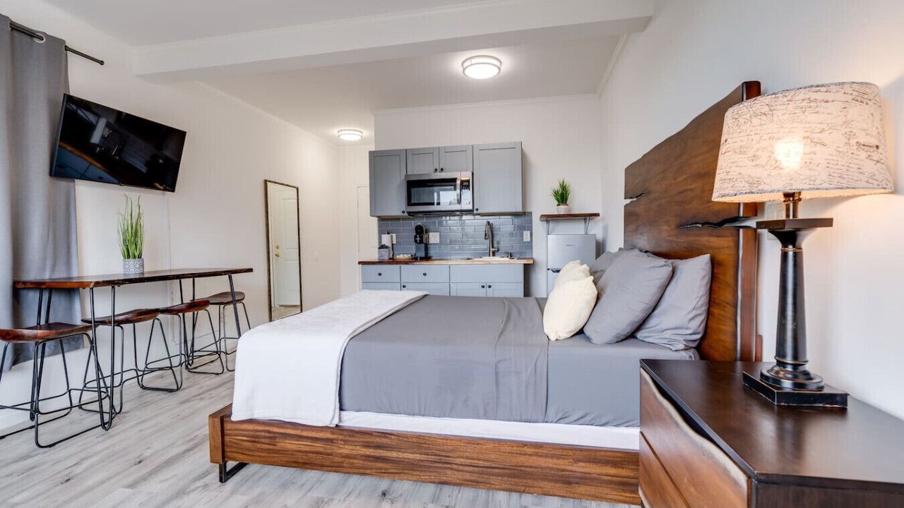 Photo of Bedroom in Wailuku