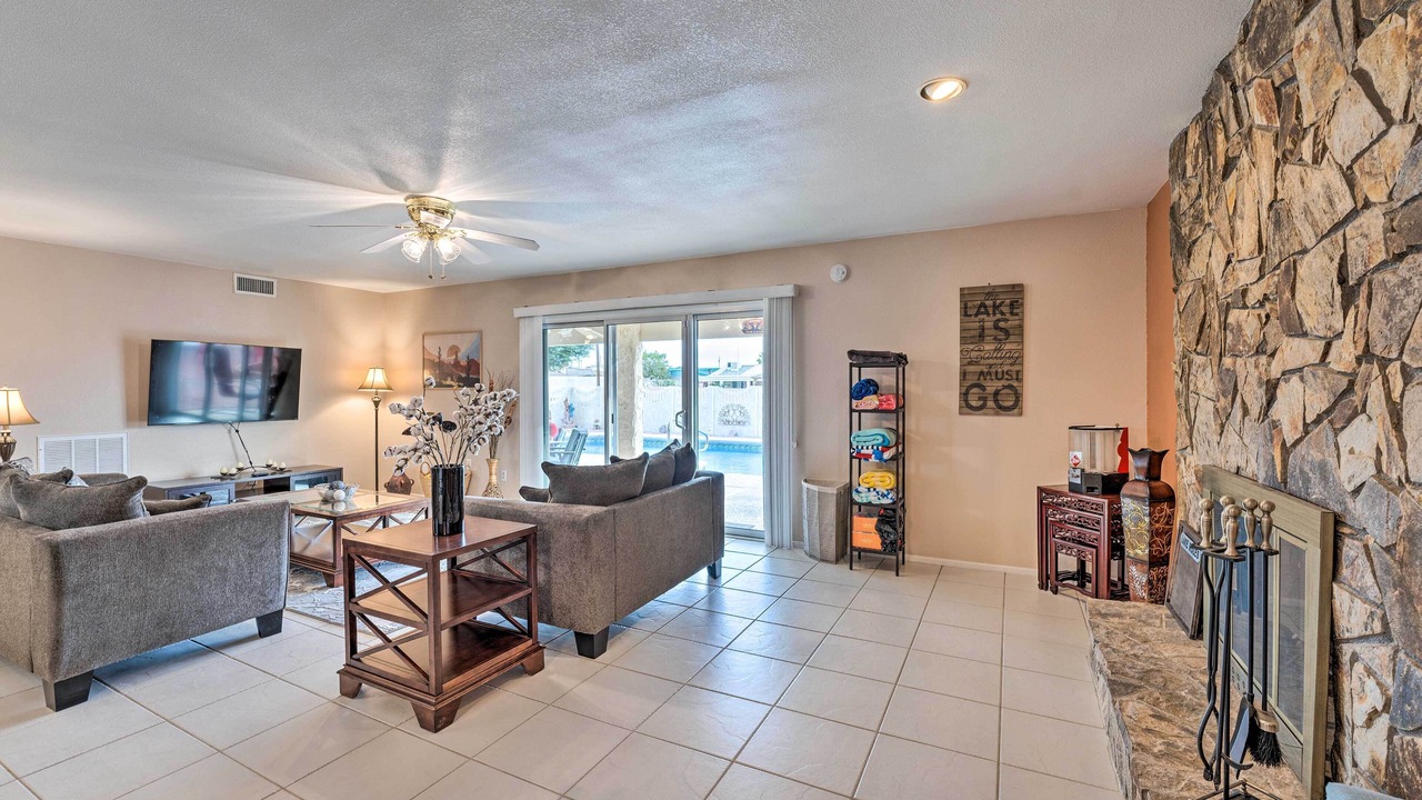 Photo of Livingroom in Lake Havasu City