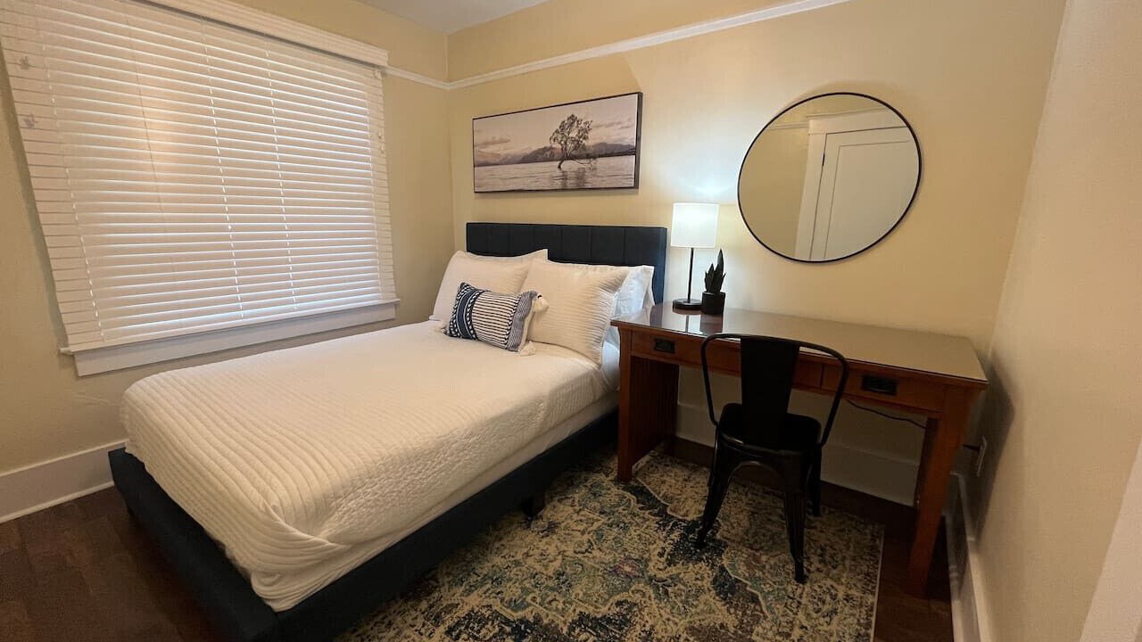 Photo of Bedroom in Sparks
