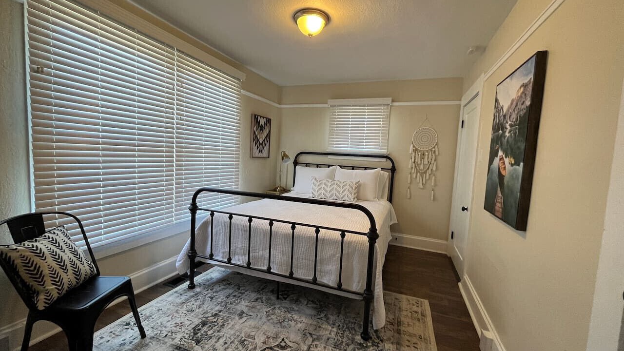 Photo of Bedroom in Sparks
