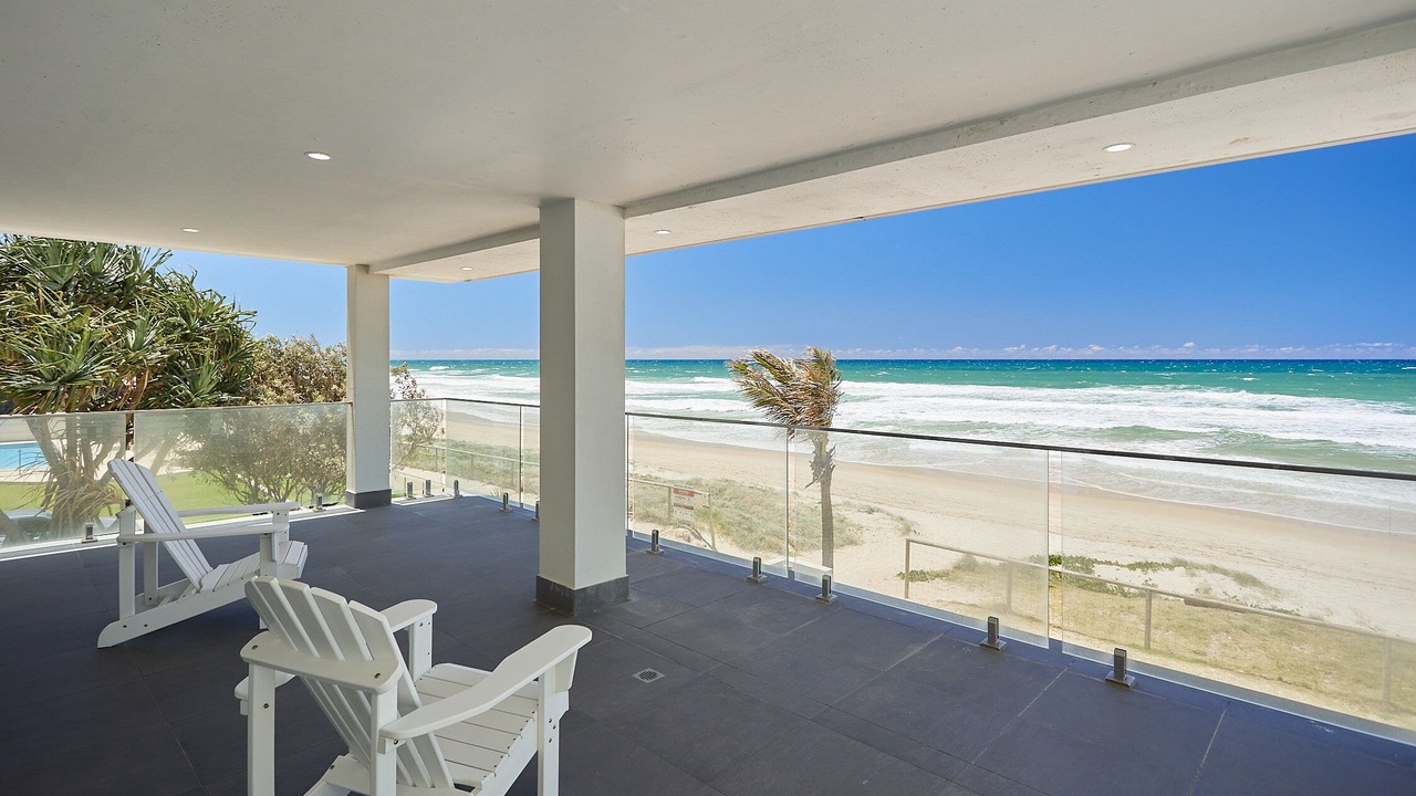 Photo of Outdoor in Main Beach