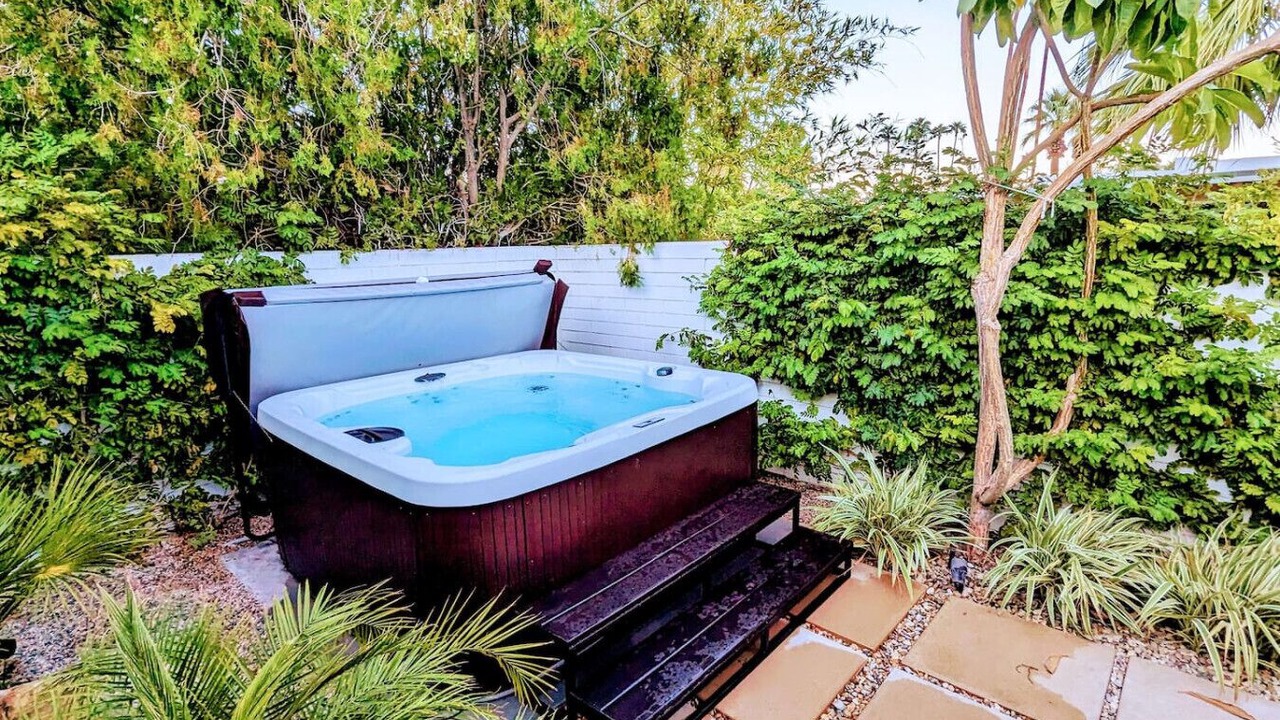 Photo of Outdoor in Tahquitz River Estates