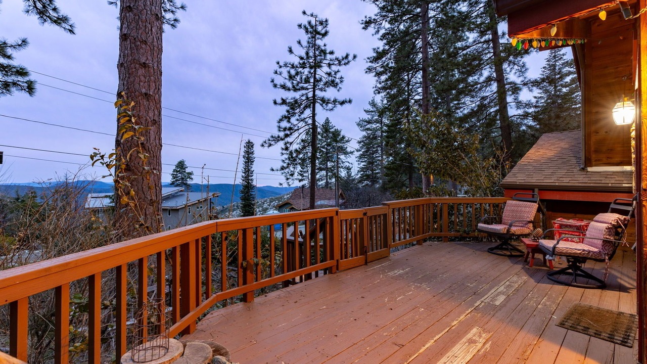 Photo of Patio Balcony in Idyllwild