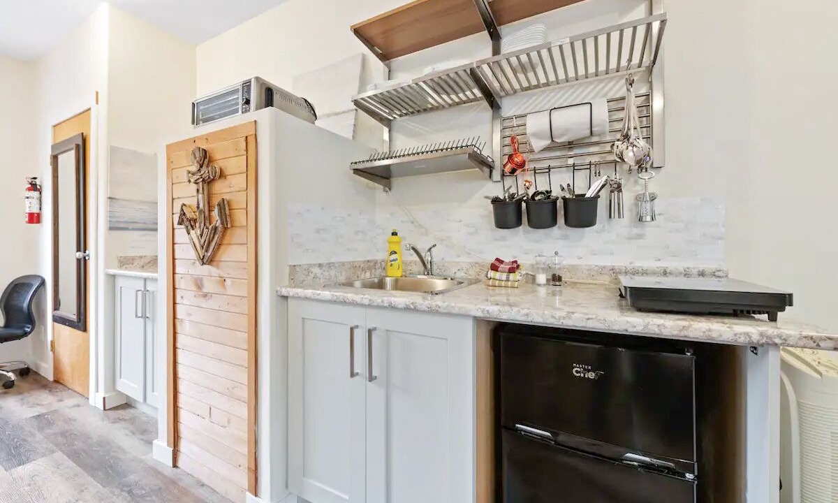 Photo of Kitchen in Ucluelet