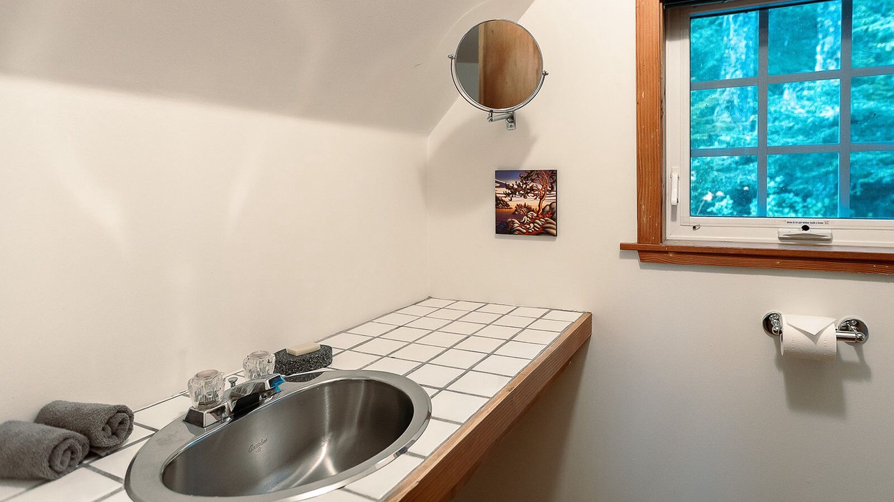 Photo of Bathroom in Ucluelet