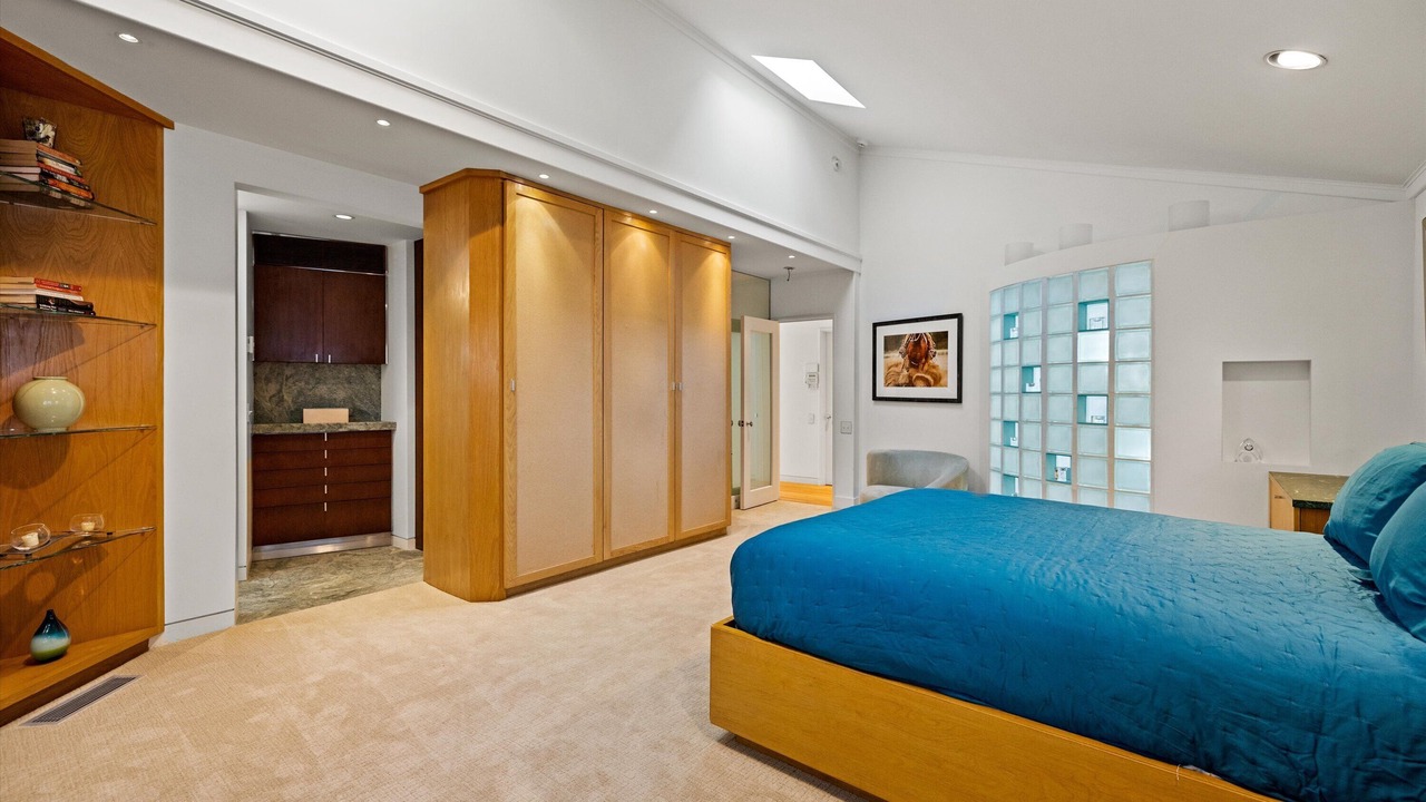 Photo of Bedroom in Toro Canyon