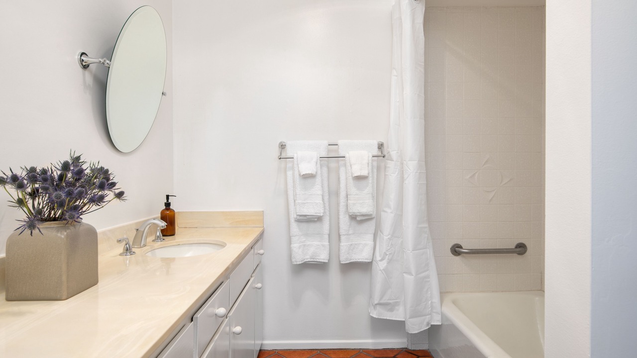 Photo of Bathroom in Central Malibu