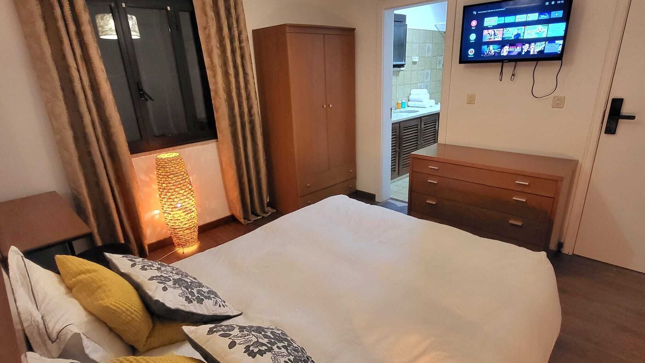 Photo of Bedroom in Lagoas Park