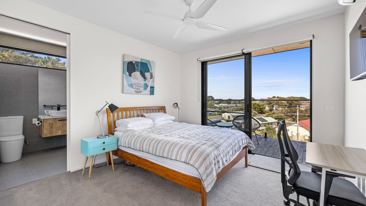 Photo of Bedroom in Venus Bay