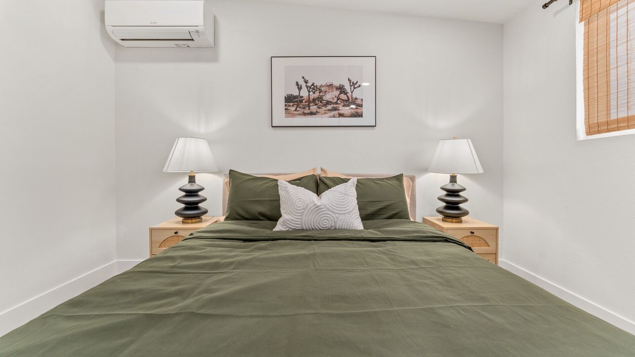 Photo of Bedroom in Twentynine Palms