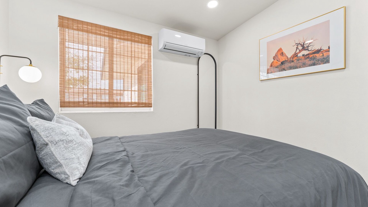 Photo of Bedroom in Twentynine Palms