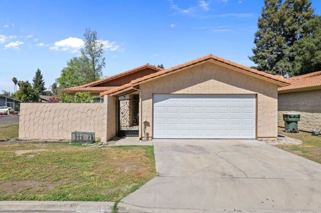 Photo of Outdoor in Visalia