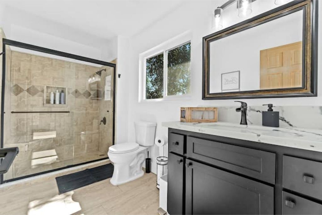 Photo of Bathroom in Visalia
