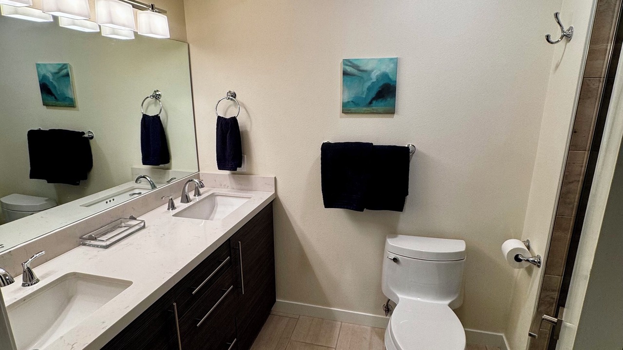 Photo of Bathroom in Sunrise Vista Chino
