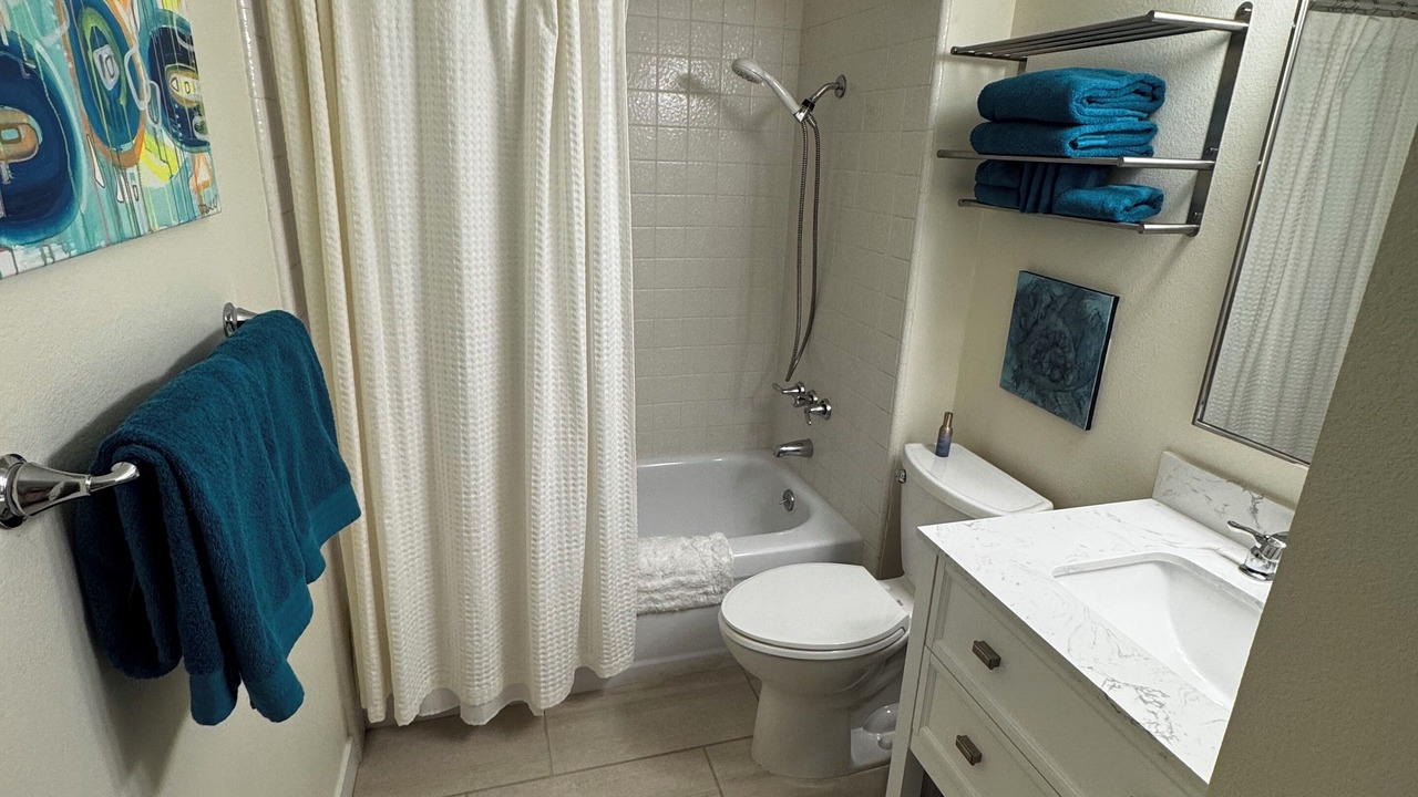 Photo of Bathroom in Sunrise Vista Chino