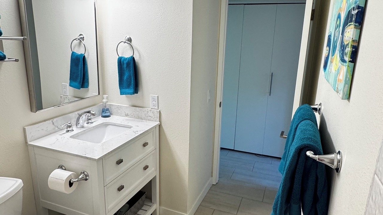 Photo of Bathroom in Sunrise Vista Chino