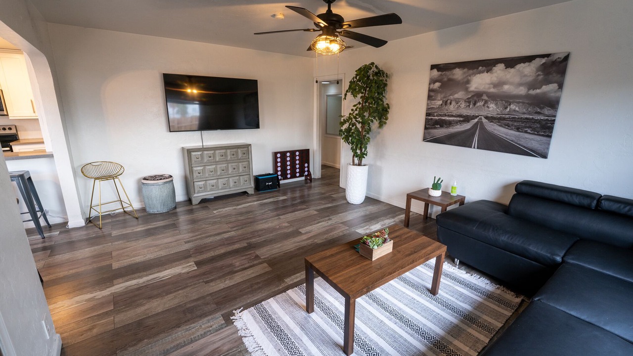 Photo of Bedroom in Gateway District