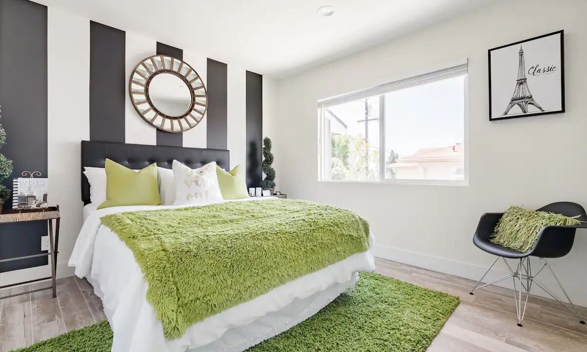 Photo of Bedroom in Allied Gardens