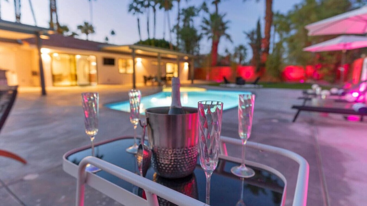 Photo of Patio Balcony in Araby