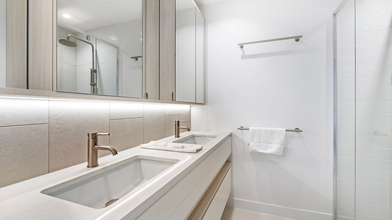Photo of Bathroom in Broadbeach