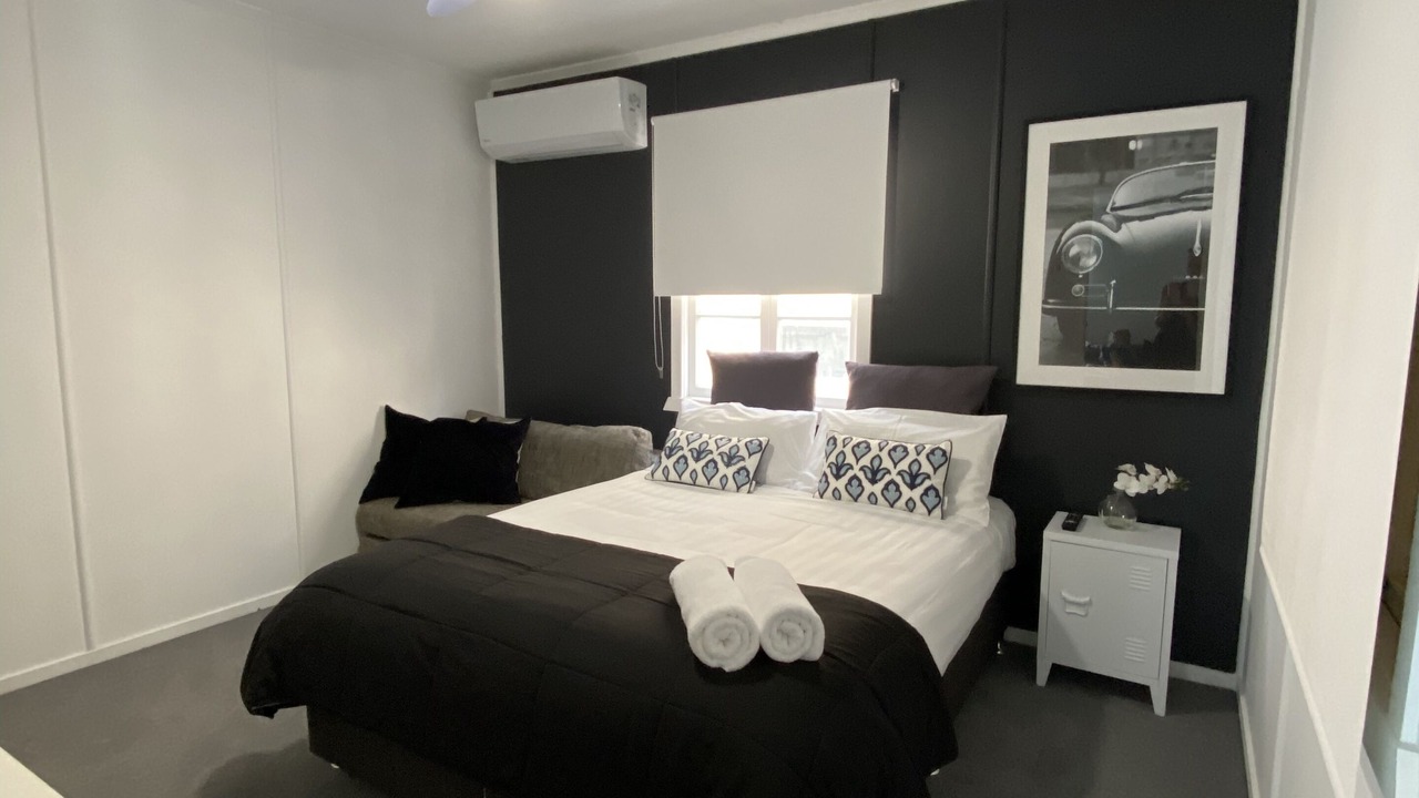 Photo of Bedroom in Burleigh Heads