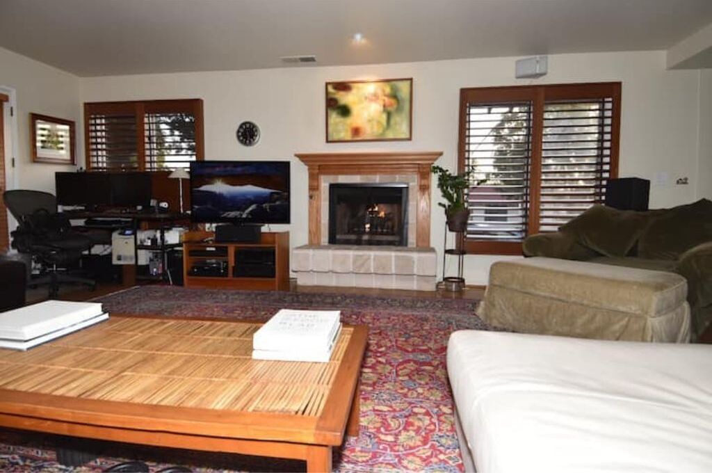 Photo of Livingroom in Oak Park