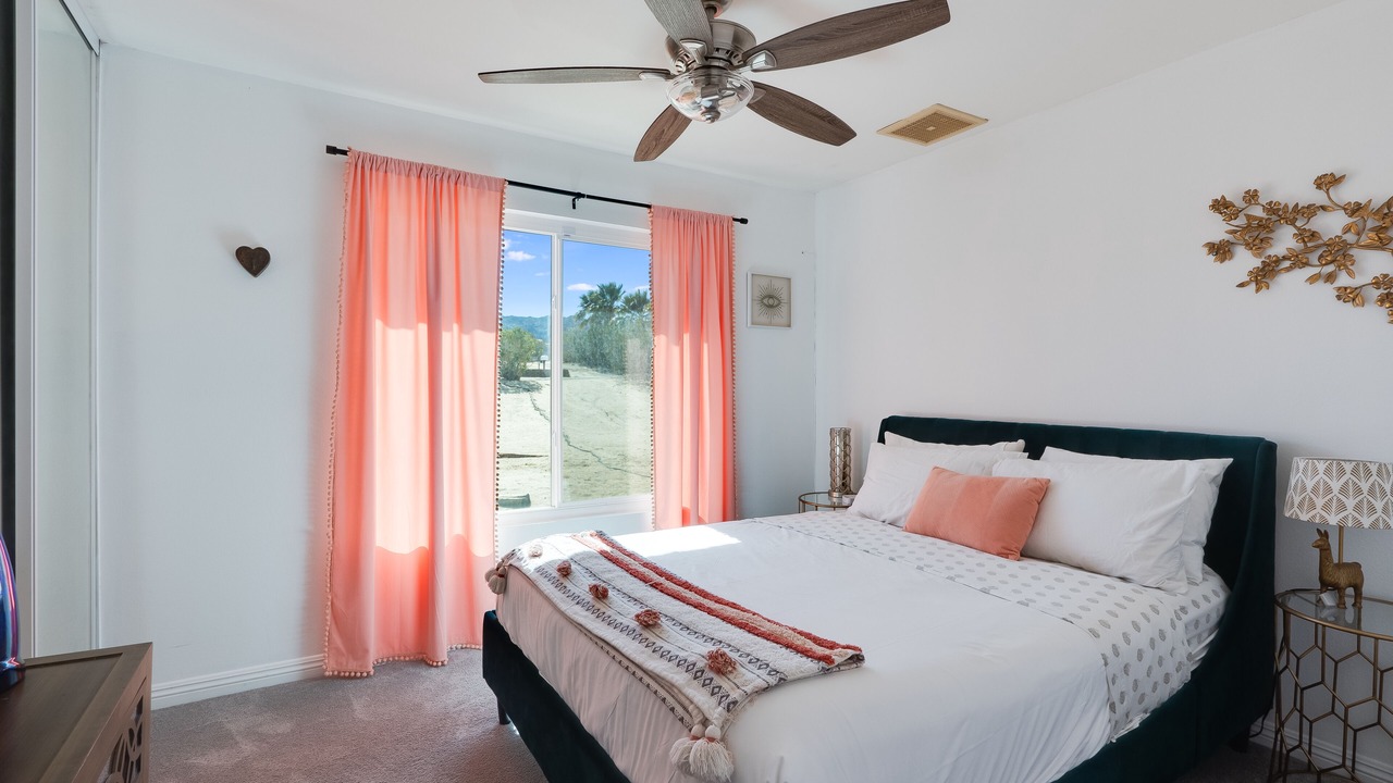 Photo of Bedroom in Twentynine Palms