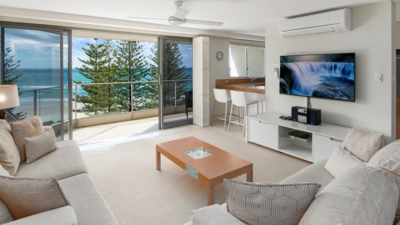 Photo of Livingroom in Burleigh Heads