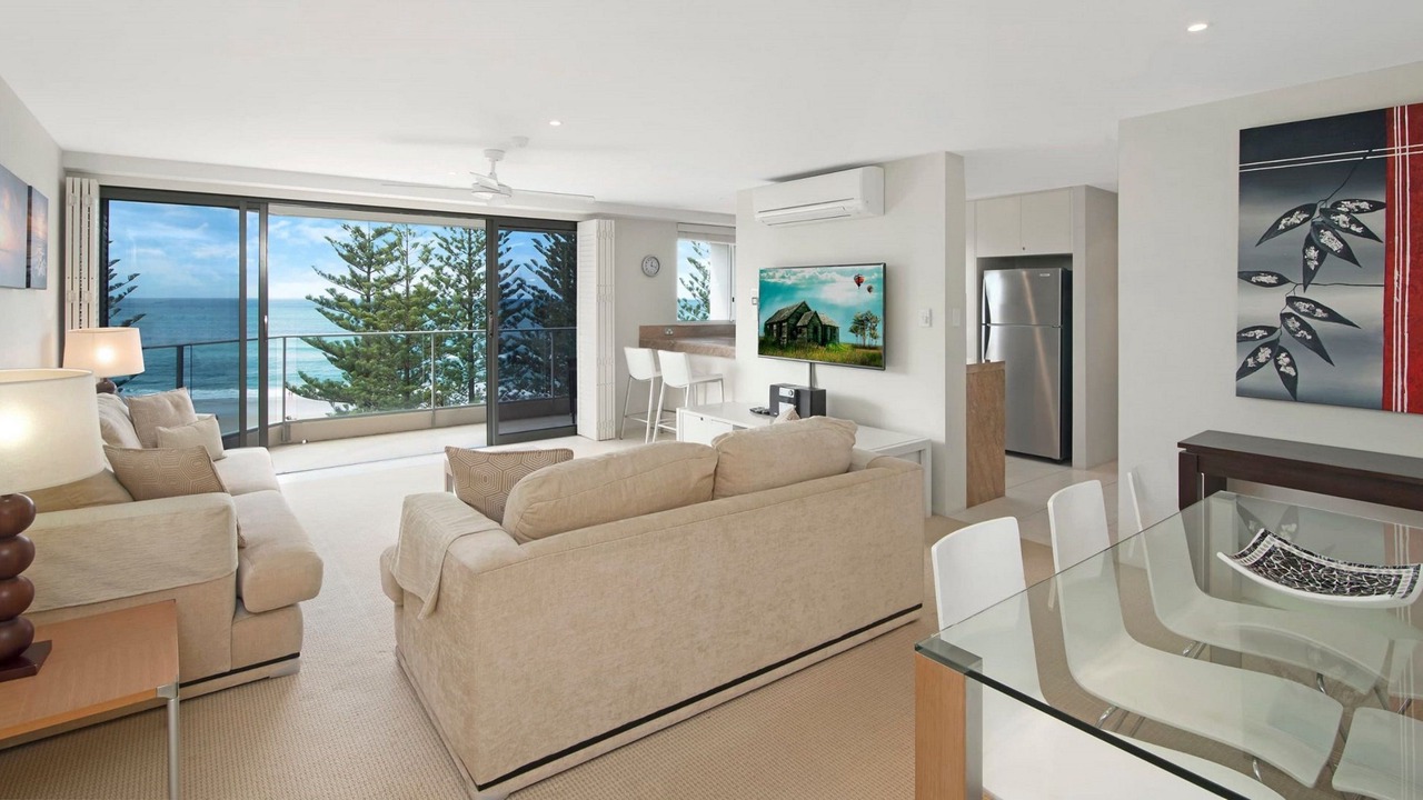 Photo of Livingroom in Burleigh Heads
