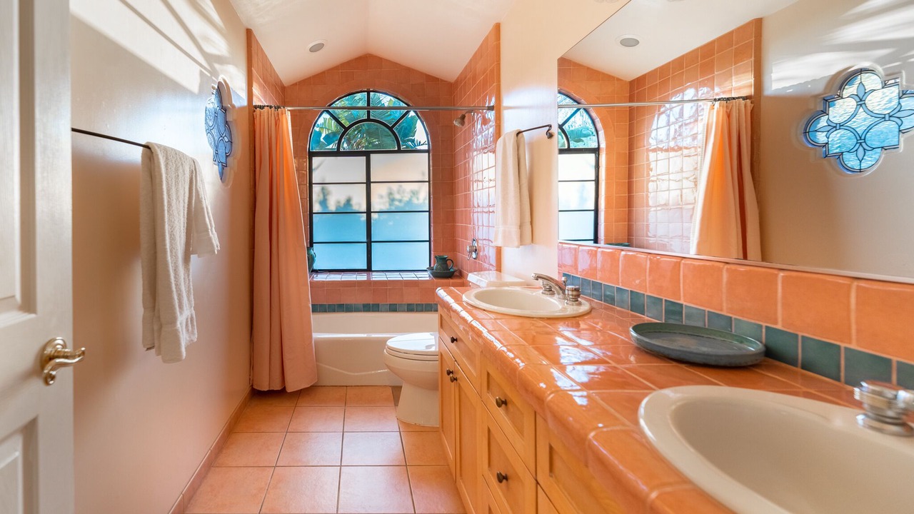 Photo of Bathroom in Campanil