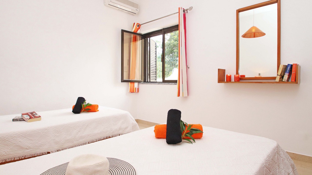 Photo of Bedroom in Vale de Parra