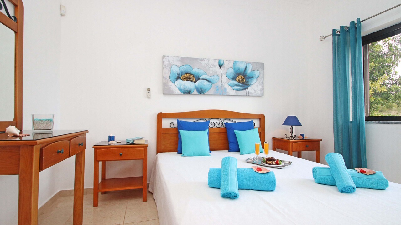 Photo of Bedroom in Vale de Parra