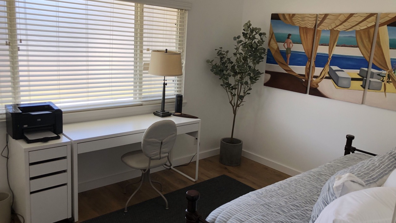 Photo of Bedroom in Alta Mesa